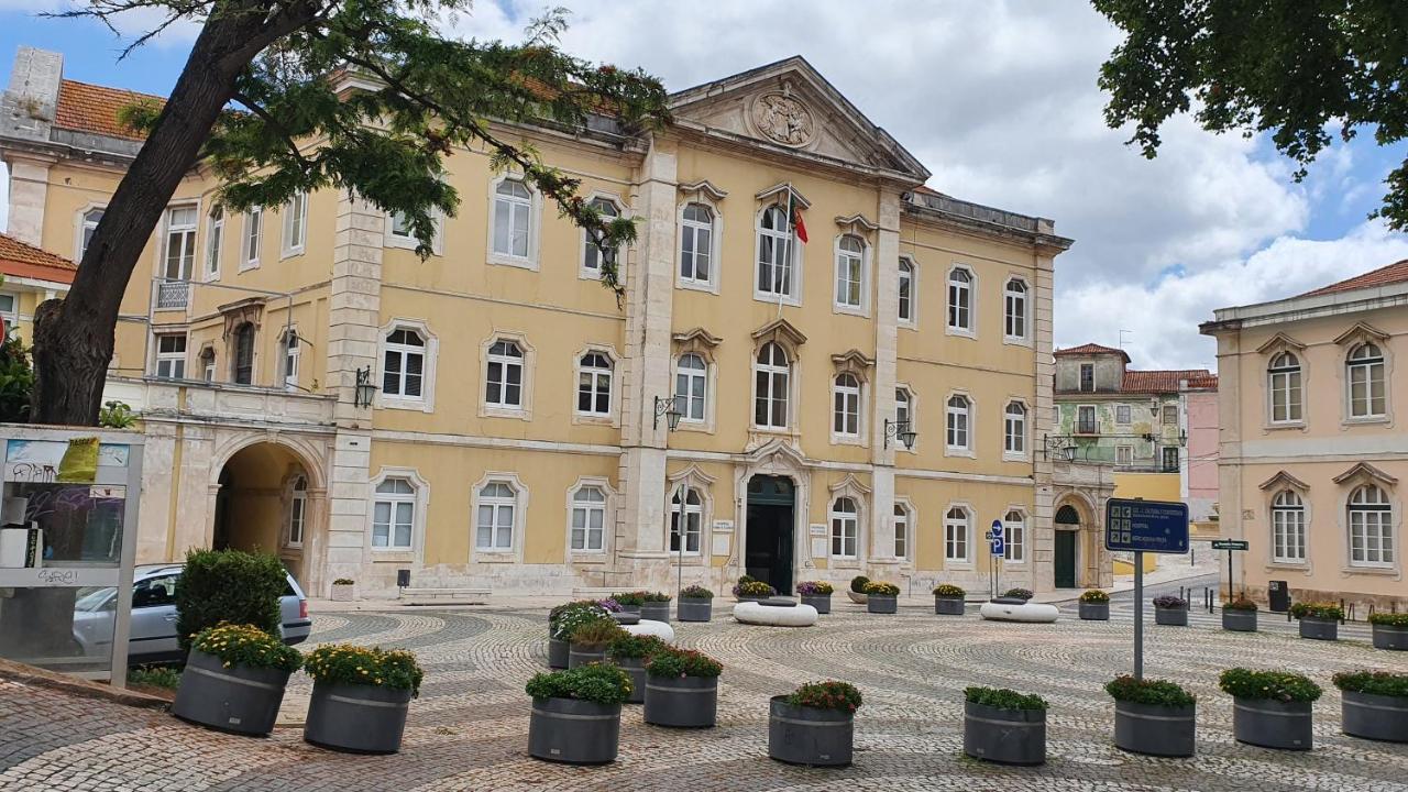 Caldas Da Rainha'S Green & White Екстериор снимка